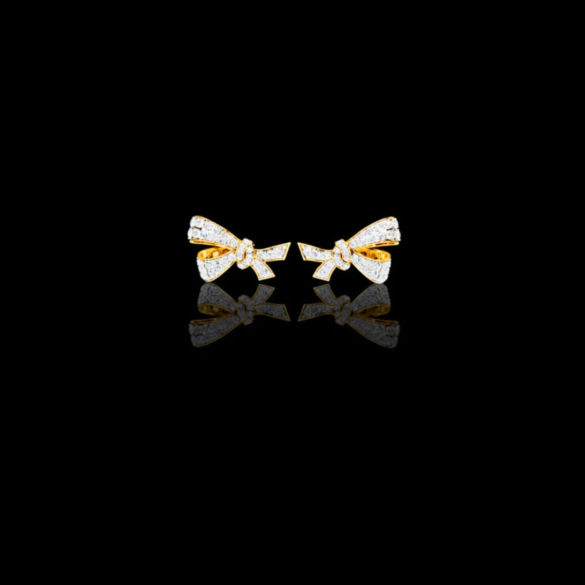 Exquisite Round Lab Grown Radiant Ribbon Diamond Bow Stud with Sparkling Glamour Earring
