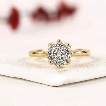 Solitaire Setting Round Cut Moissanite Diamond Engagement Ring