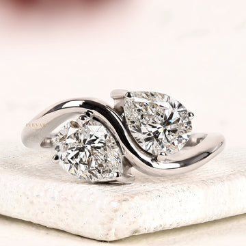 Pear Cut Toi et Moi Bypass Moissanite Diamond Engagement Ring