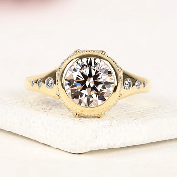 Round Brilliant Moissanite Diamond Halo Ring with Side Stones