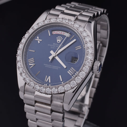 IVEVAR Luxury Men's Watch – Stainless Steel Quartz Crystal Watch for Men And Elegant Gift