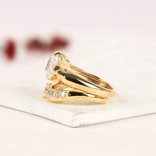 Pear Cut Moissanite Diamond Bridal Ring Set with Mixed Cut Band - View 2