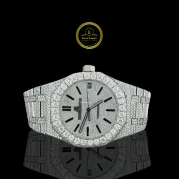 Full Iced Out Round Cut Diamond Watch with Pavé Dial and Integrated Bracelet