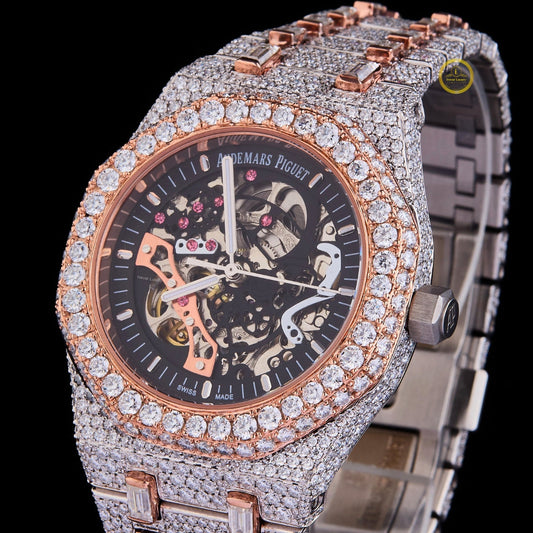 Luxury Men’s Fully Iced Diamond Timepiece with Dazzling Brilliance by Ivevar