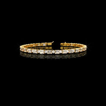Alternating Emerald & Round Cut Moissanite Diamond Tennis Bracelet
