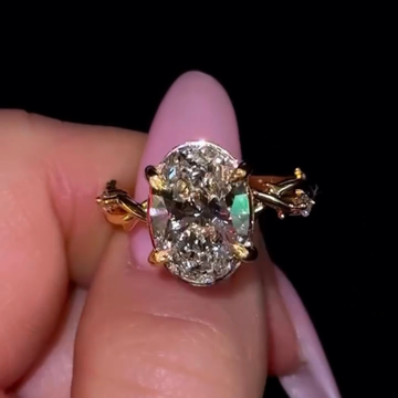 Oval Cut Moissanite Diamond Leaf Engagement Ring