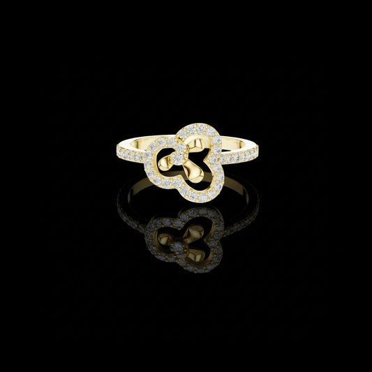 Clover Floral Lab Diamond Ring With Pave Band