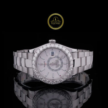 Men’s Fashion Watch Ivevar Bling Quartz with Lab Grown Sparkle
