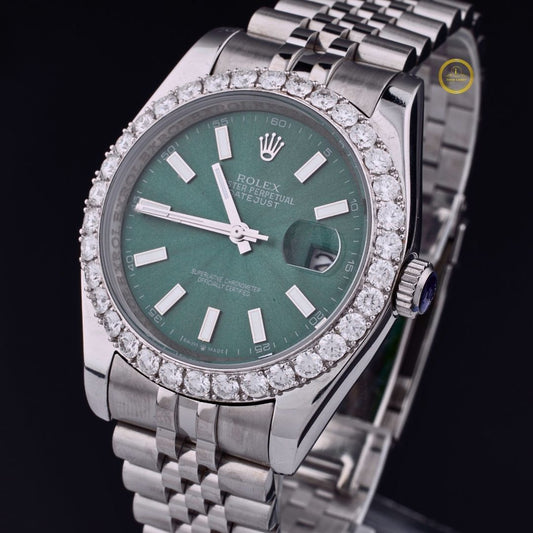 Prestige Silver Timepiece with Emerald Green Dial, Lab Grown Diamond Bezel, and Jubilee Bracelet