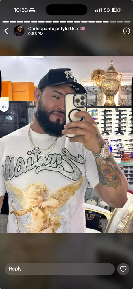 Customer social media review