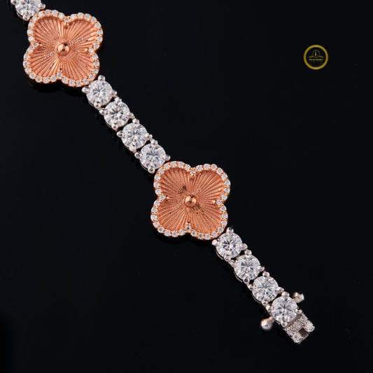 Elegant Clover Bracelet Lab Diamond Iced Out Gift Piece