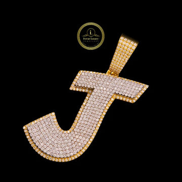 Never-Replicated Custom Diamond Jewelry - Ethical & Exclusive Ivevar