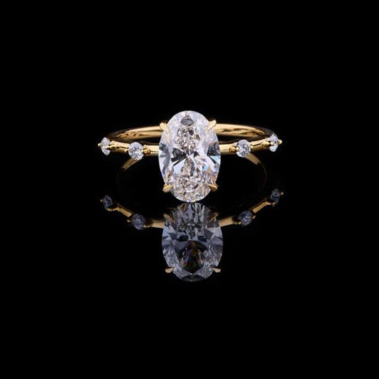 Oval Cut Moissanite Diamond Engagement Ring With Wedding Band