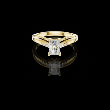 Split Shank Radiant Cut Moissanite Diamond Wedding Ring For Her