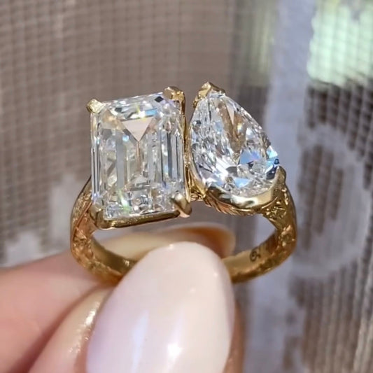 Emerald And Pear Cut Toi et Moi Moissanite Diamond Ring - View 2