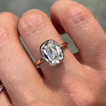 Antique Oval Cut Moissanite Diamond Solitaire Engagement Ring