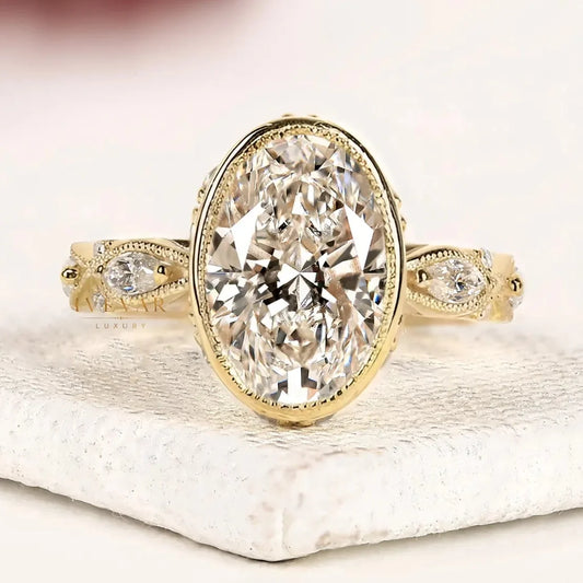 Oval Cut Moissanite Diamond Engagement Ring with Pavé Band
